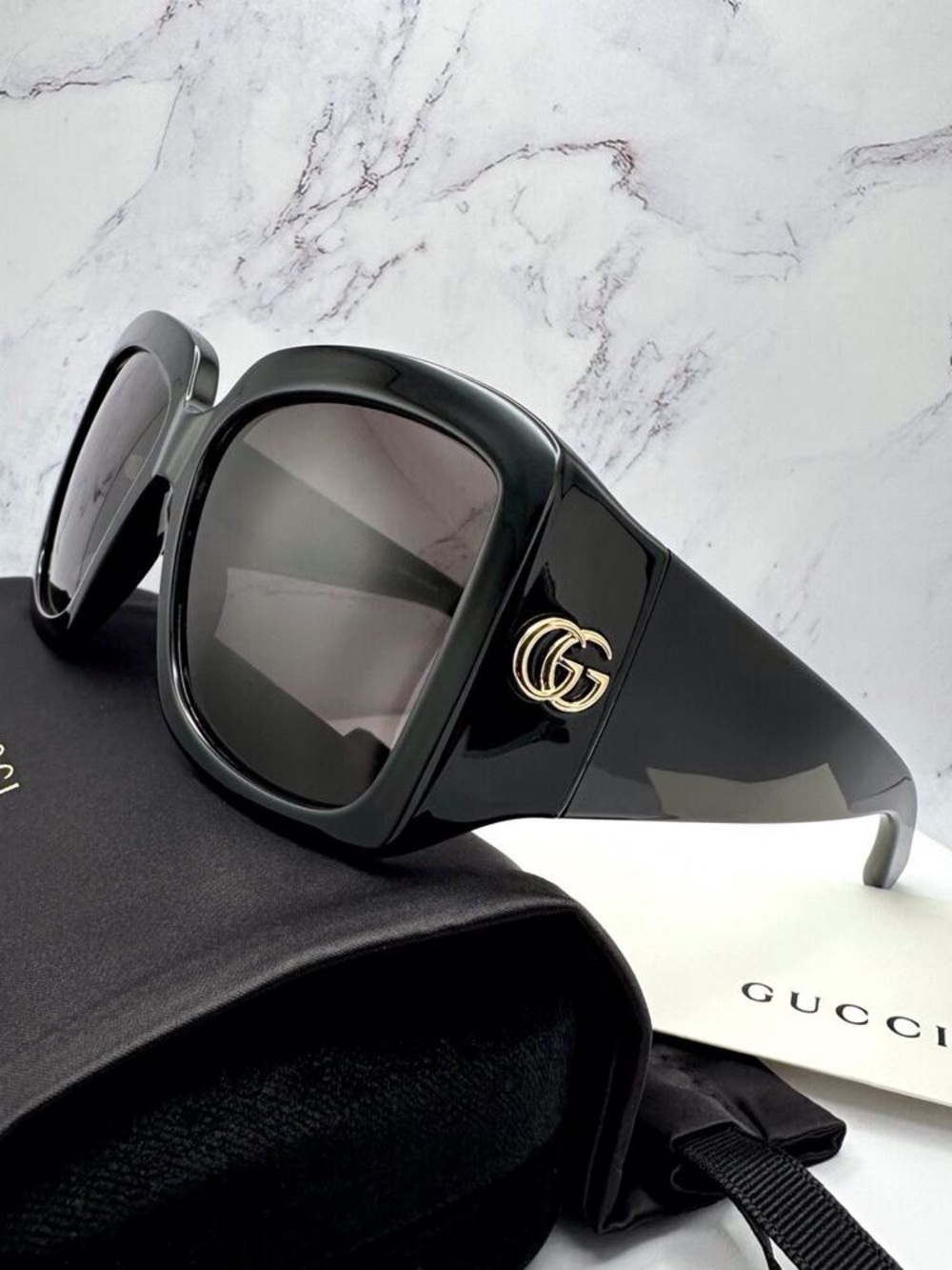 New GUCCI Sunglasses Wrap Square Black Gold Metal GG 55-16-130mm Authentic Gucci